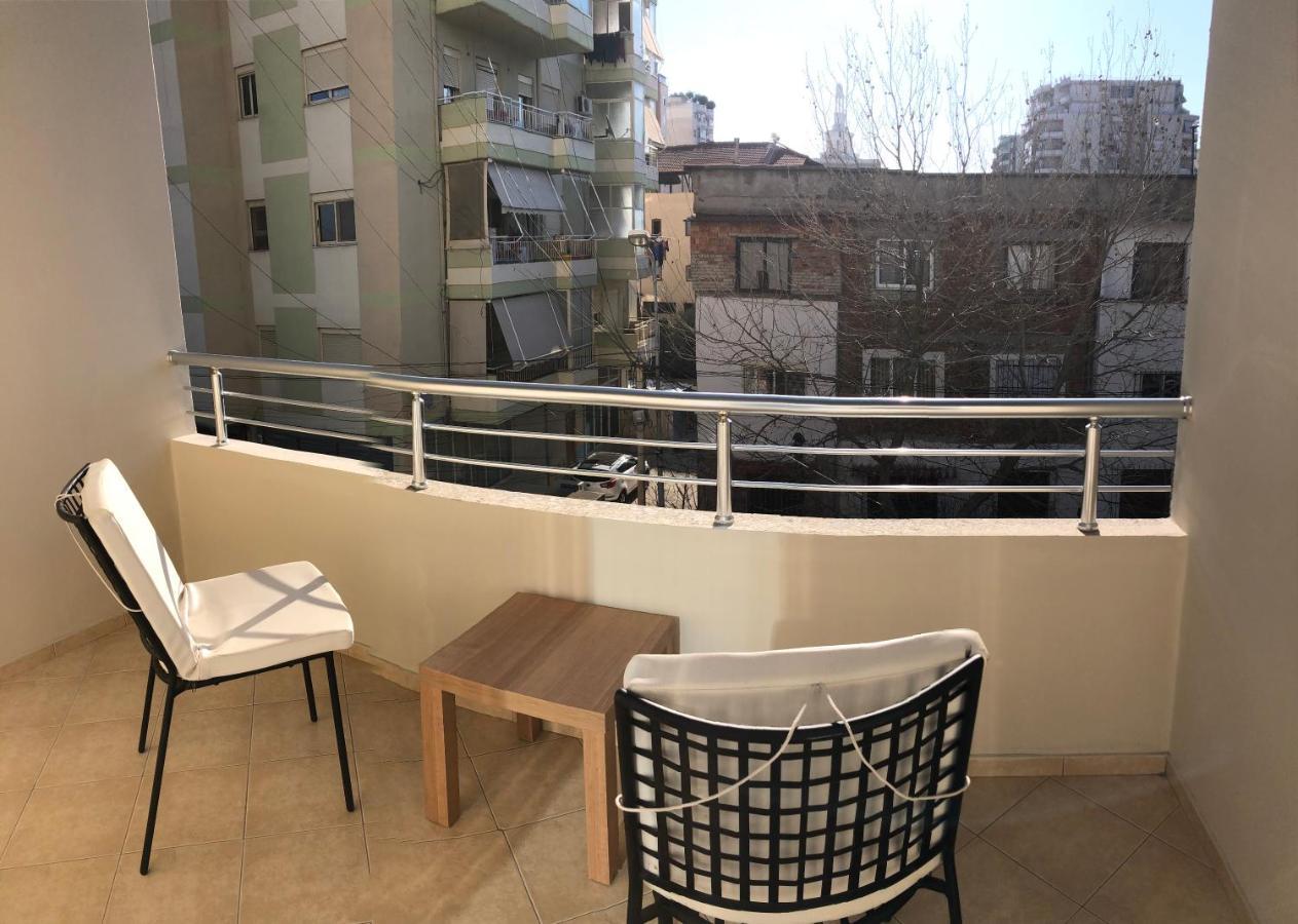 Orfeas Central Apartment Fier Dış mekan fotoğraf
